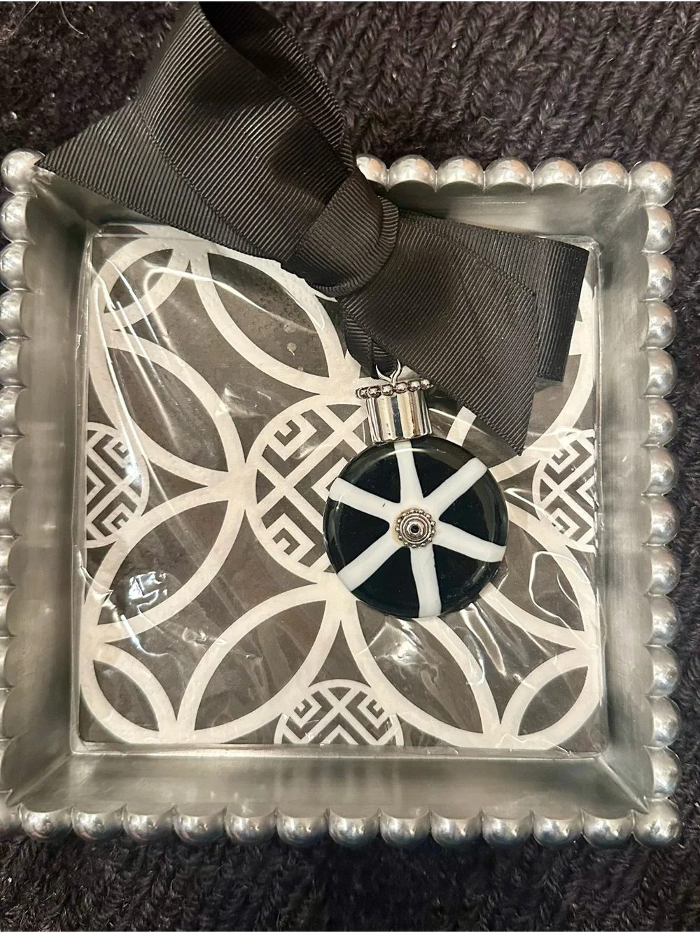 Mud Pie Black and White Ornament Tray Set